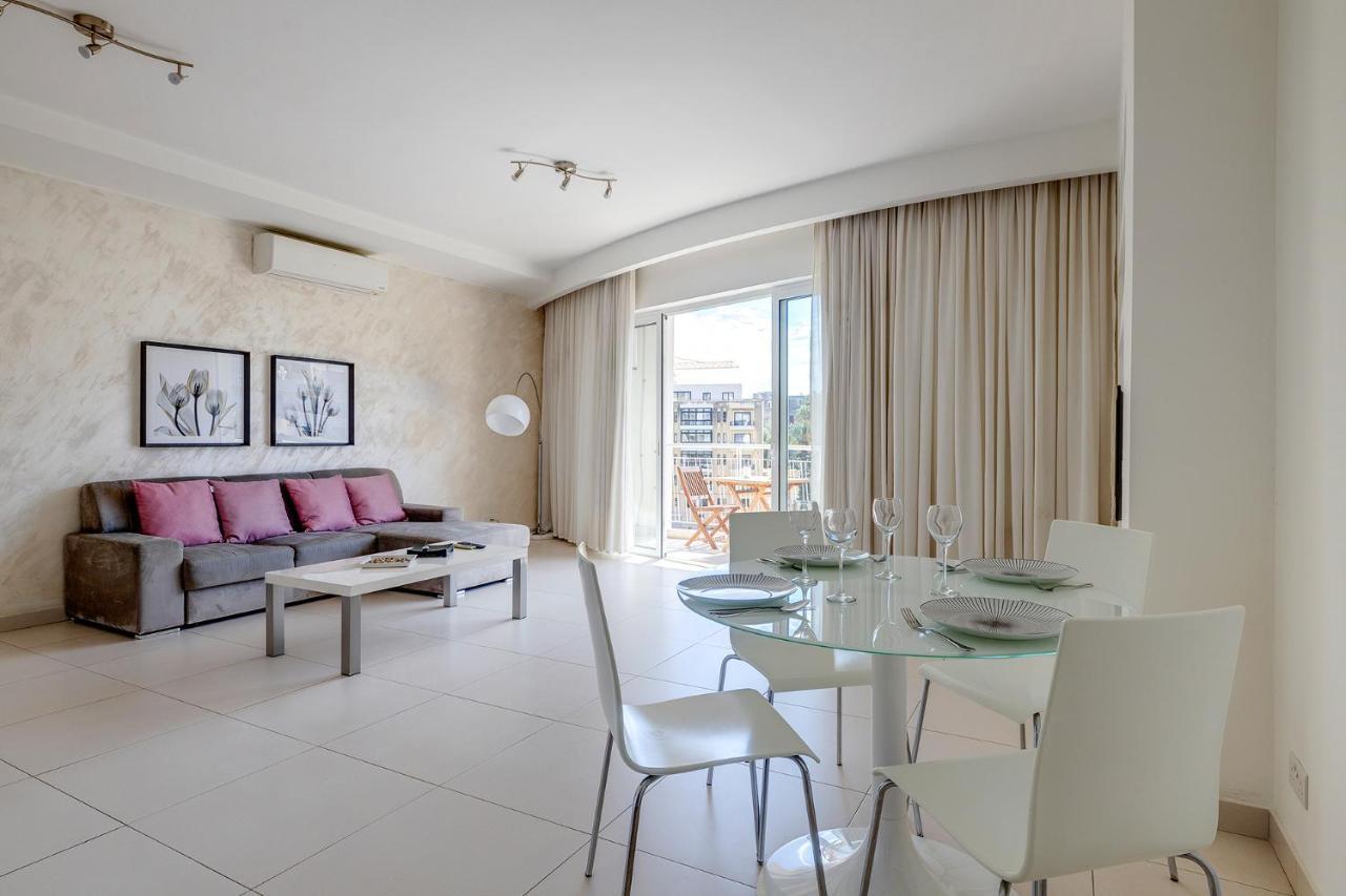 Modern Apartment Steps From Balluta Bay Sliema Eksteriør bilde