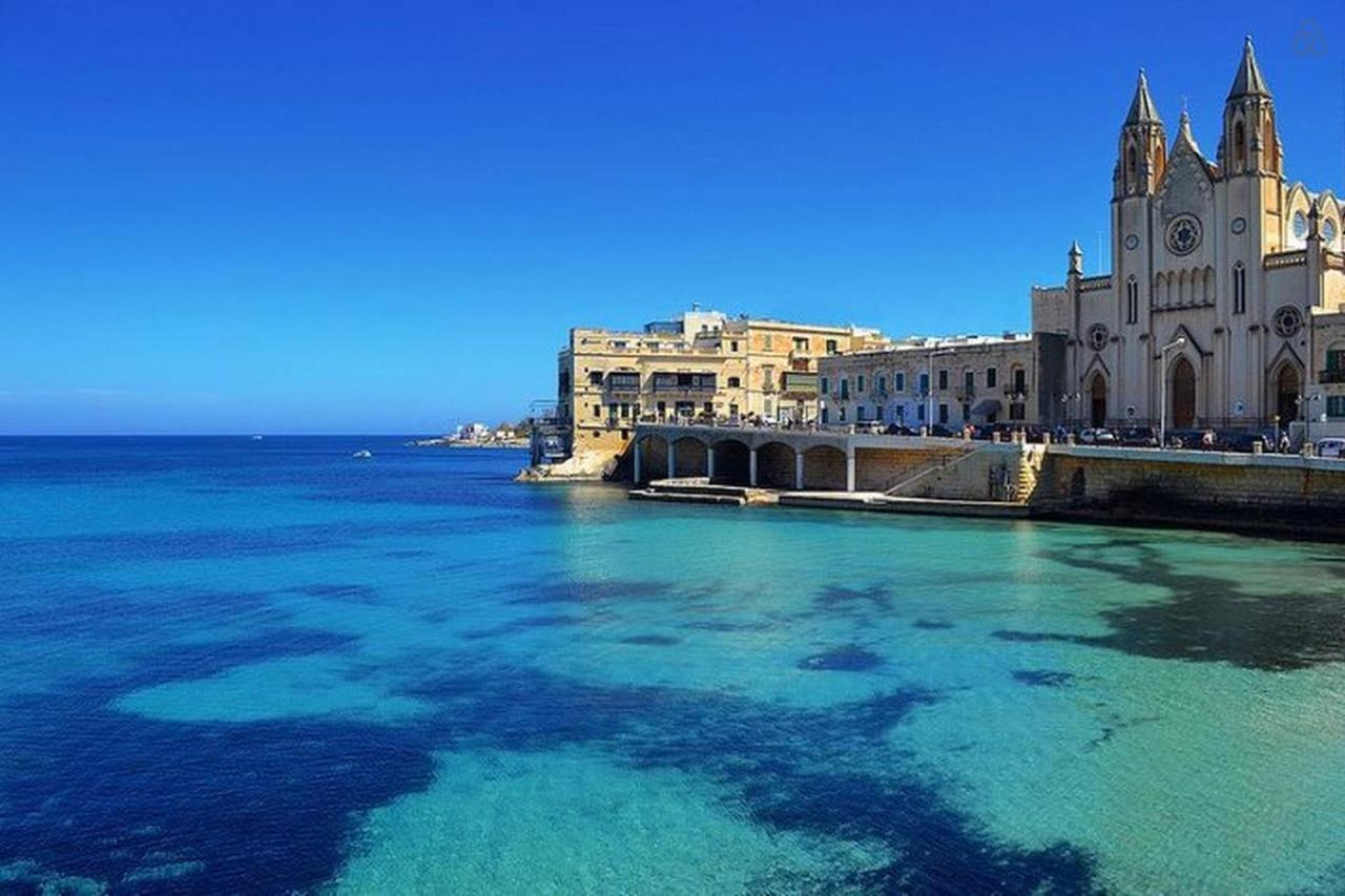 Modern Apartment Steps From Balluta Bay Sliema Eksteriør bilde